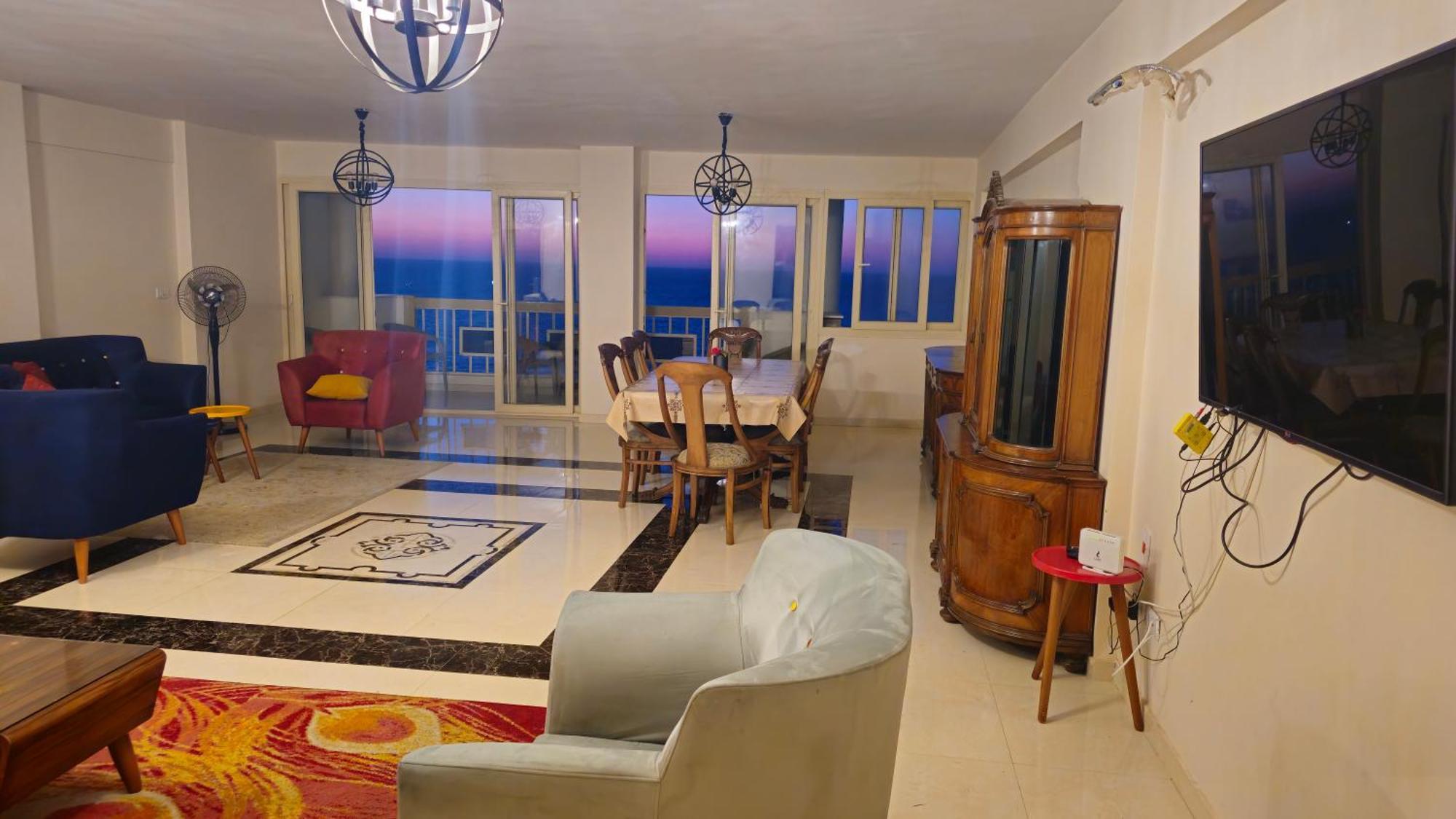 Апартаменты Midpoint Sea View - Families Only Александрия Экстерьер фото